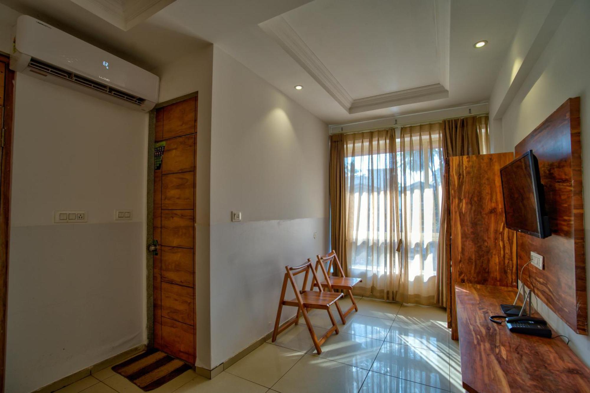 Hotel Sea Sapphire ,กาลังกูติ ภายนอก รูปภาพ